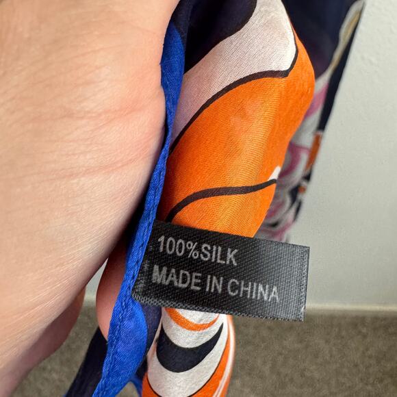 Rookie Bud Silk Bow-Print Scarf - Picture 5 of 6